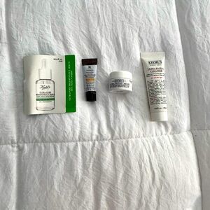 Brand New Kiehl’s Sample Set With Pouch